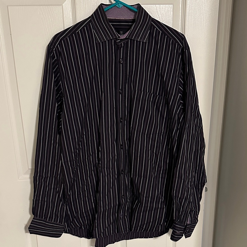 Men’s Large Bugatchi Black, Purple, & White Striped Casual Button Down Shirt